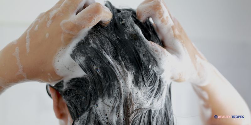 Wash With Clarifying Shampoo